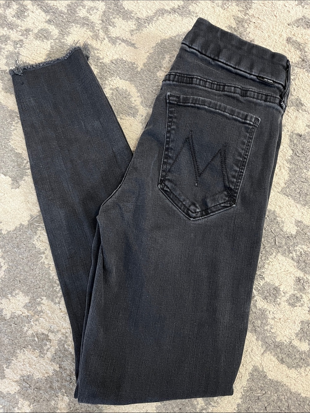 Mother The Looker Ankle Fray Jeans